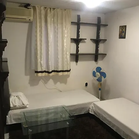Студио На 200М От Плажа. شقة